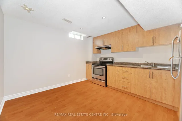 Additional image 37 of 16 Mistycreek Cres