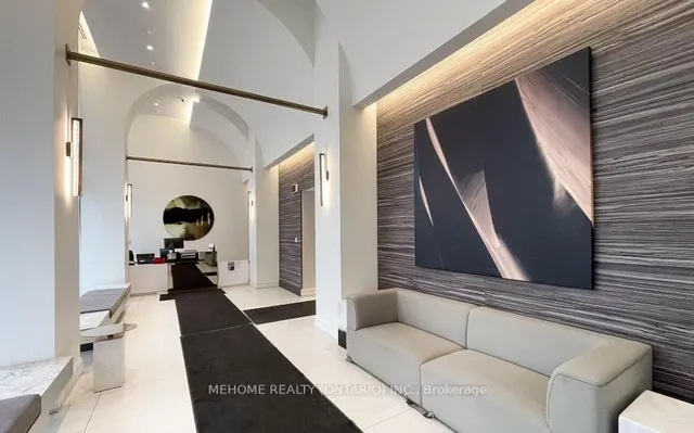 Additional image 14 of 39 Roehampton Ave Unit 2101