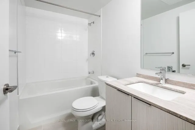 Additional image 13 of 11 Wellesley St Unit 5904