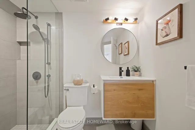 Additional image 14 of 34 Western Battery Rd Unit 429