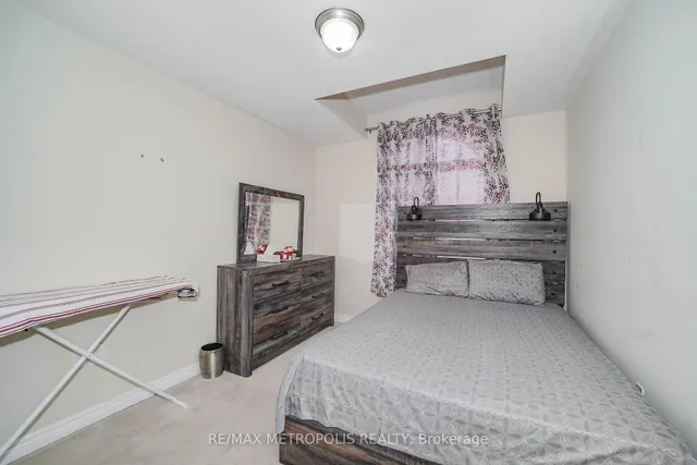 Additional image 34 of 55 Pennycross Cres