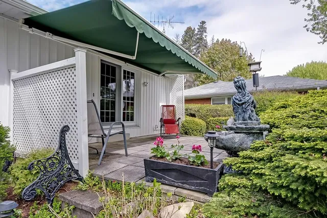 Additional image 36 of 327 Strathcona Dr