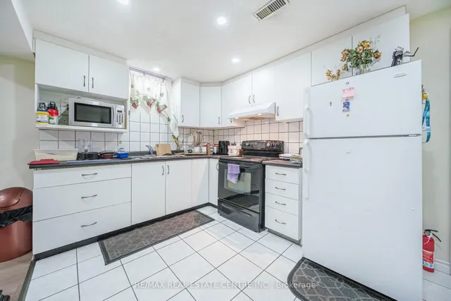 Additional image 39 of 11 Moorehead Cres