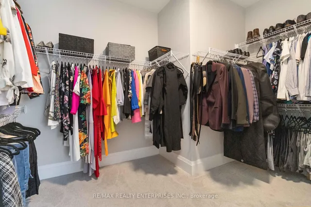 Additional image 32 of 1437 Lakeport Cres