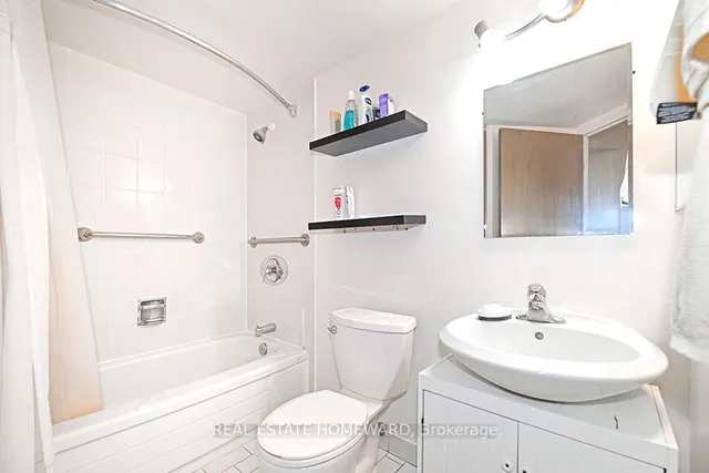 Additional image 12 of 15 Maitland Pl Unit 204