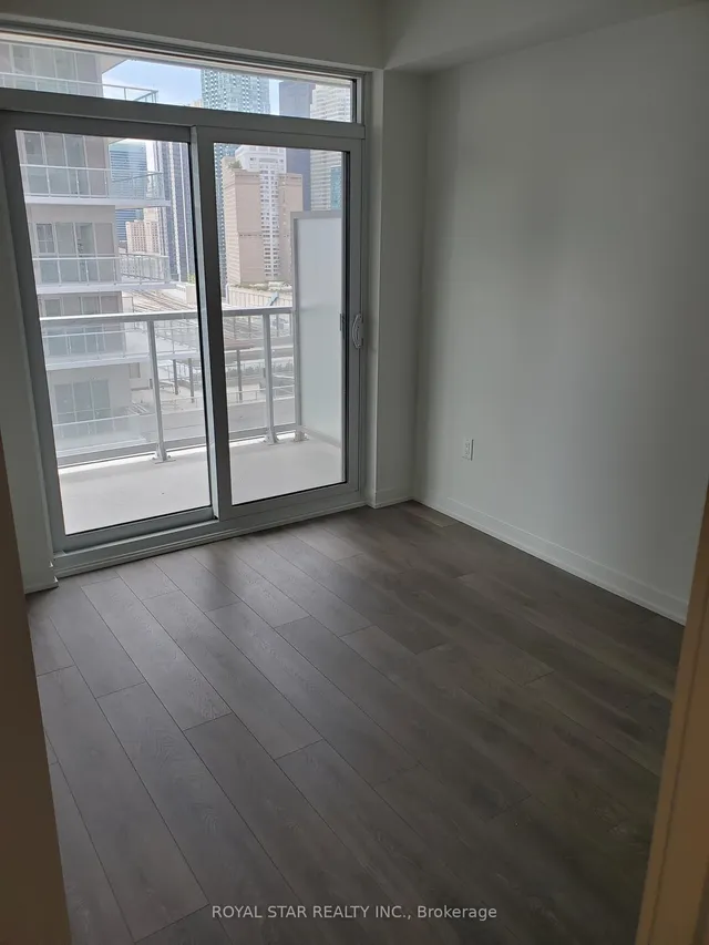 Additional image 4 of 20 Richardson St Unit 1305