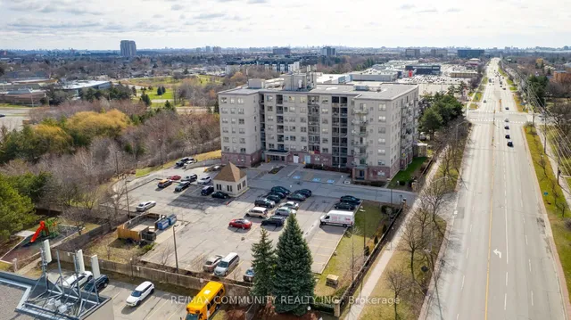 Additional image 16 of 7405 Goreway Dr Unit 415