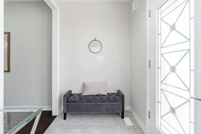 Additional image 4 of 17 Henry Moody Dr