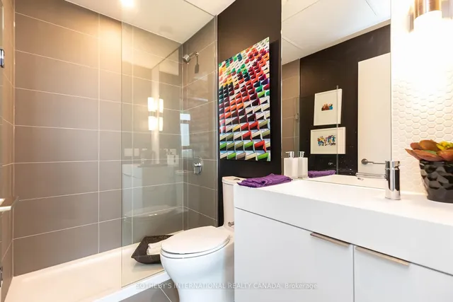 Additional image 23 of 33 Helendale Ave Unit 2110