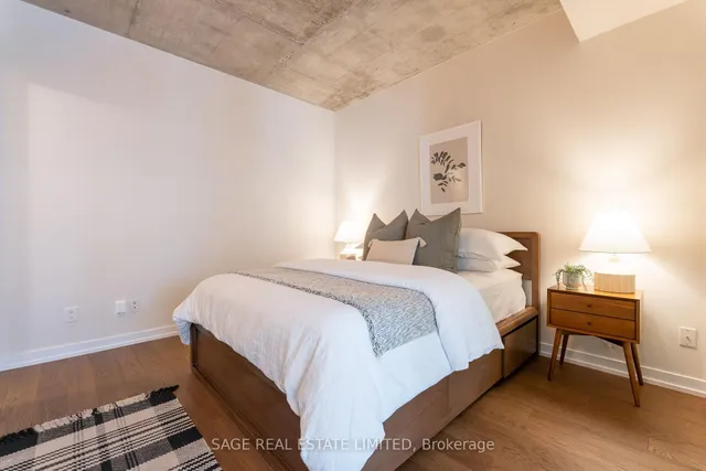 Additional image 11 of 95 Bathurst St Unit 516