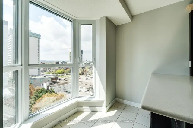 Additional image 14 of 67 Caroline St Unit 1103