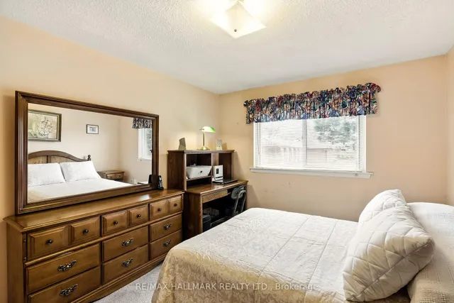 Additional image 22 of 69 White Heather Blvd