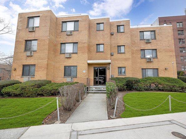 17020 Crocheron Ave APT 206, Flushing, NY 11358