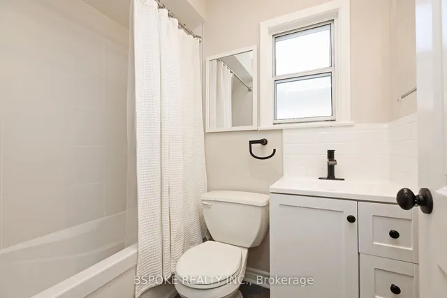 Additional image 33 of 49 Howbert Dr