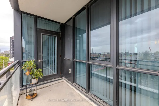 Additional image 35 of 55 Eglinton Ave Unit 408