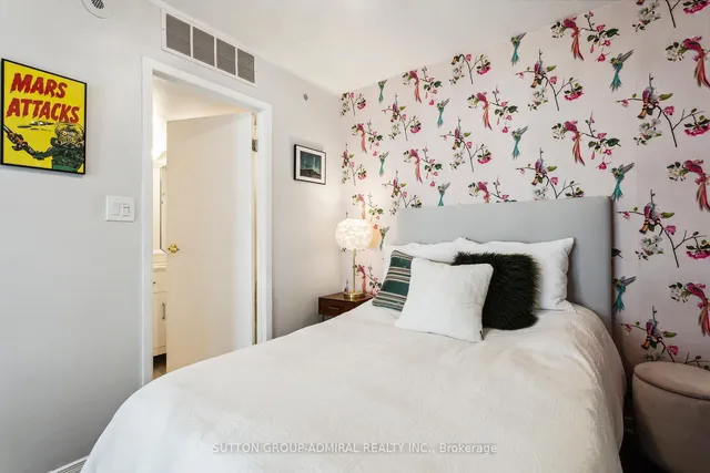 Additional image 24 of 34 Western Battery Rd Unit 435