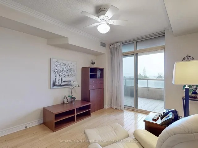 Additional image 10 of 89 Skymark Dr Unit 610