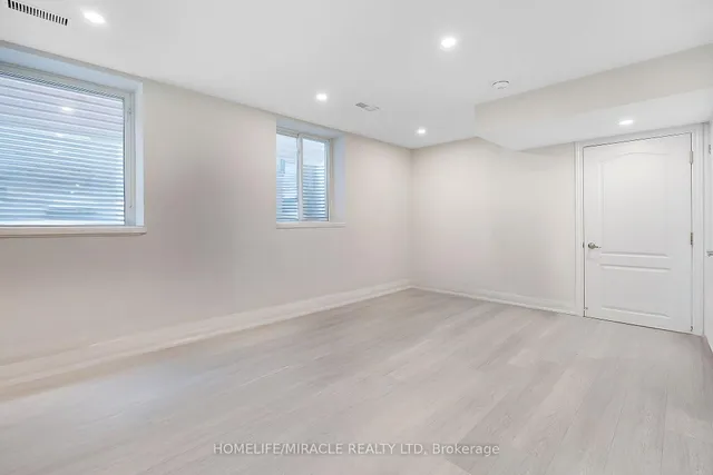 Additional image 43 of 11 Watermill St