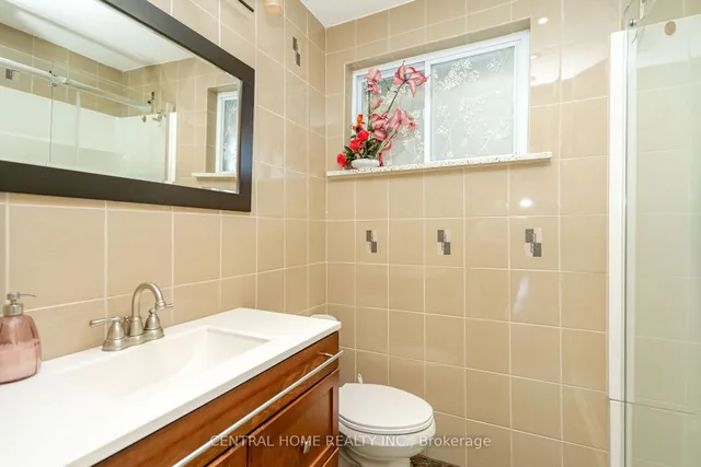 Additional image 16 of 20 Bridgenorth Cres