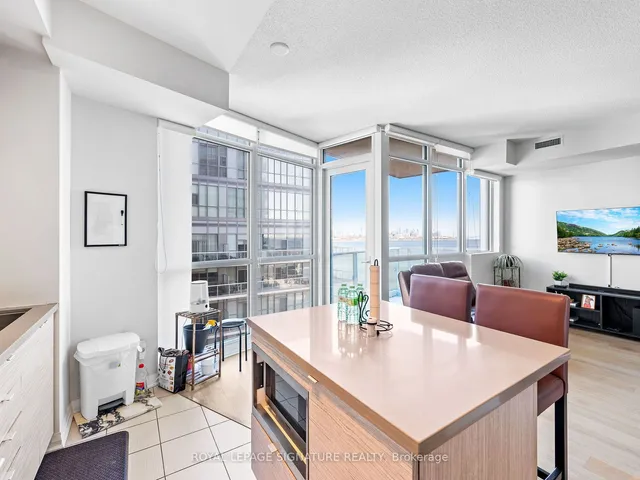 Additional image 19 of 59 Annie Craig Dr Unit 1501