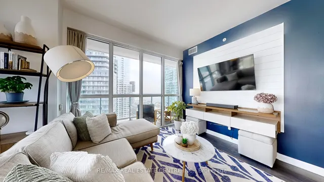 Additional image 8 of 38 Iannuzzi St Unit 2506