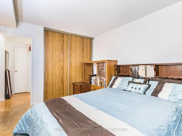 Additional image 21 of 4 Lisa St Unit 610