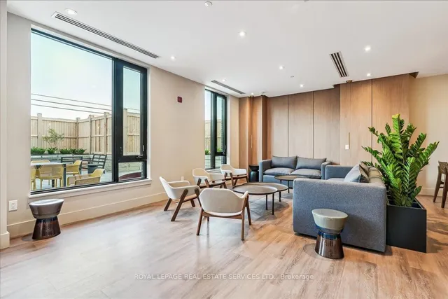 Additional image 22 of 1440 Clarriage Crt Unit 202