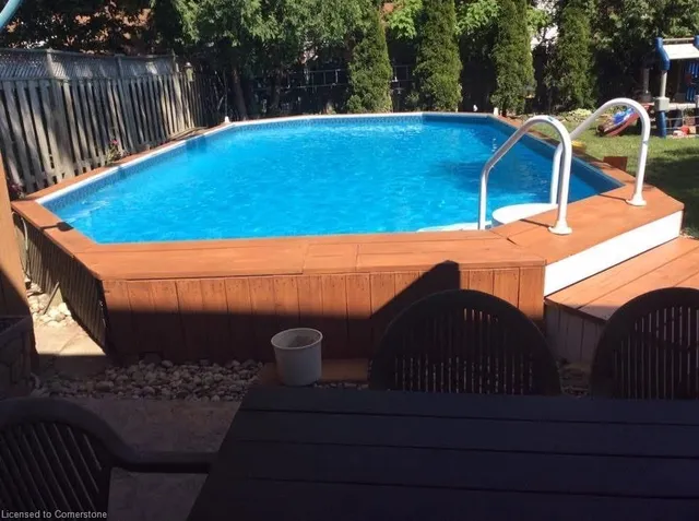 Additional image 37 of 272 Birchcliffe Cres