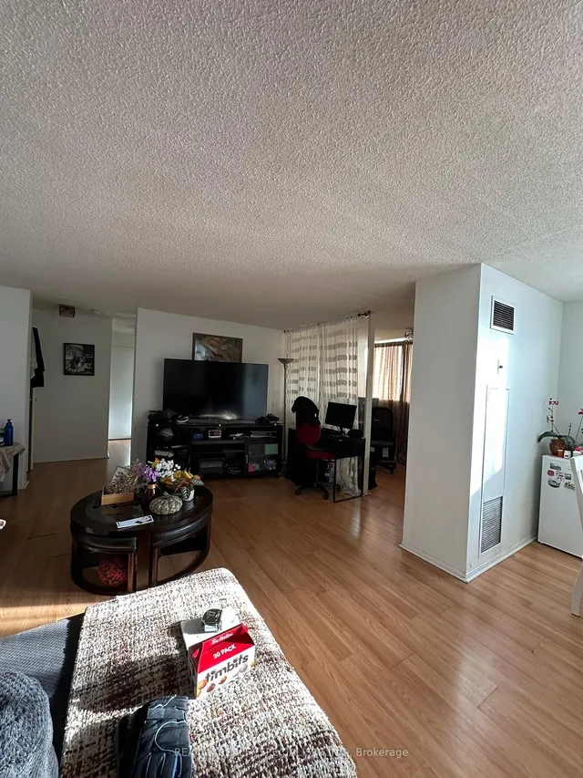 Additional image 15 of 3695 Kaneff Cres Unit 1602