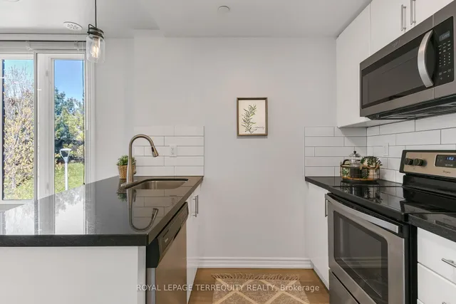 Additional image 16 of 130 Twenty Fourth St Unit #66