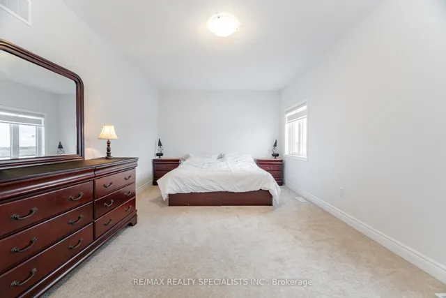 Additional image 27 of 15 Duxbury Rd