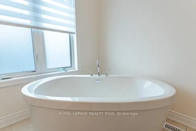 Additional image 26 of 12 Edward Horton Cres Unit 156