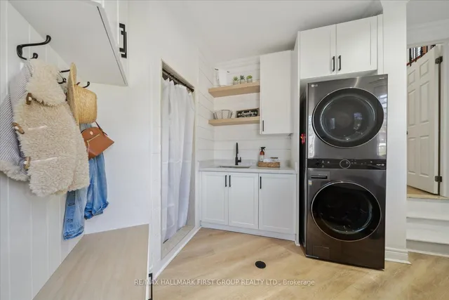 Additional image 16 of 60 Brenda Cres