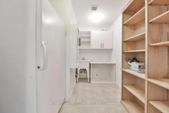 Additional image 42 of 2085 Amherst Heights Dr Unit PH705