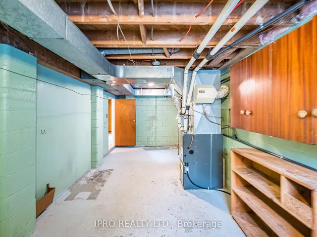 Additional image 45 of 43 Heman St
