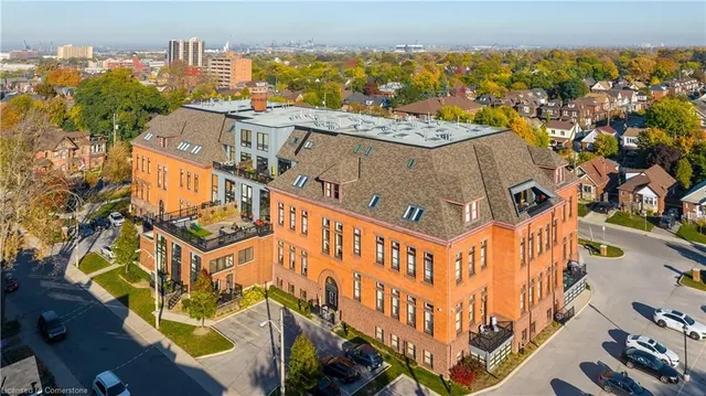 Additional image 29 of 200 Stinson St Unit 318