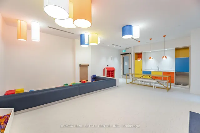 Additional image 32 of 130 River St Unit 501