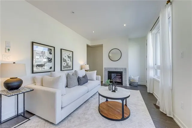 Additional image 14 of 301 Squire Crescent Cres