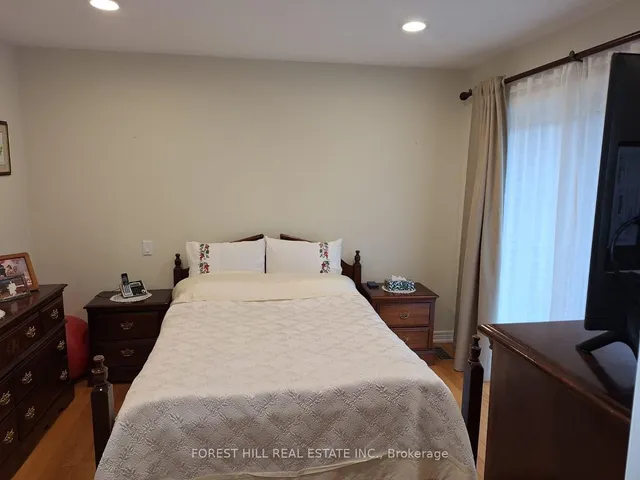 Additional image 15 of 429 Connaught Ave