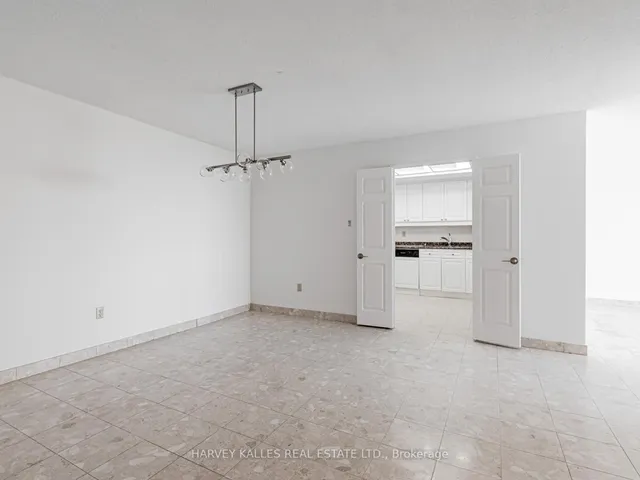 Additional image 6 of 55 Skymark Dr Unit 2004