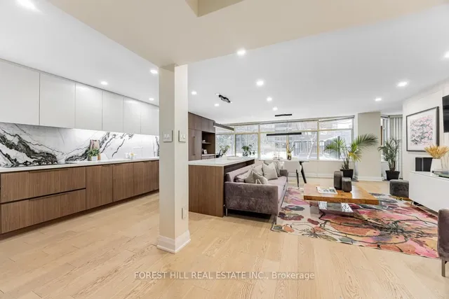 Additional image 20 of 900 Yonge St Unit 201