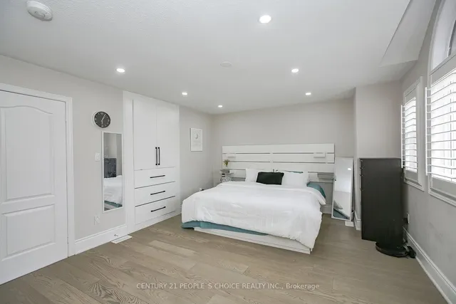 Additional image 24 of 37 Deerglen Dr