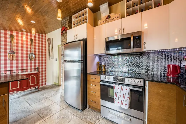 Additional image 19 of 36 Frances Ave