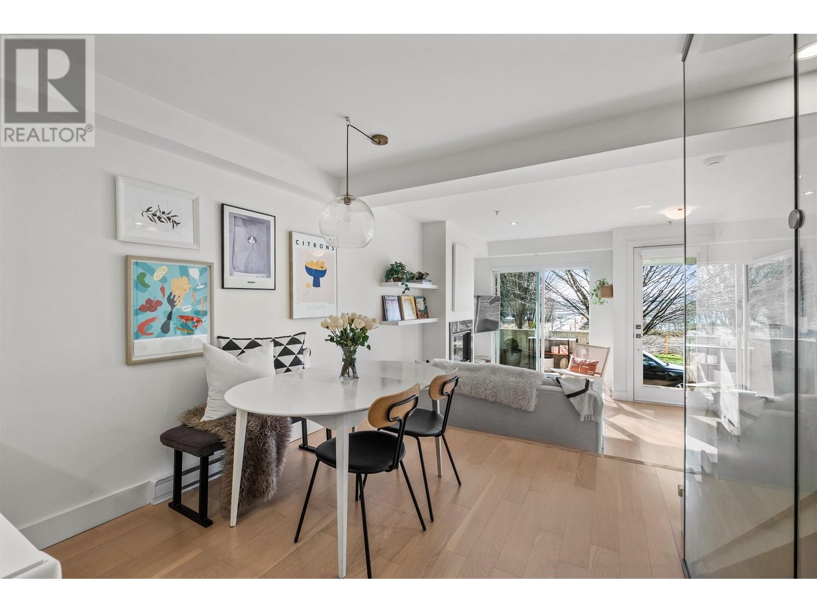 1688 MCLEAN DRIVE|Vancouver, British Columbia V5L3P3