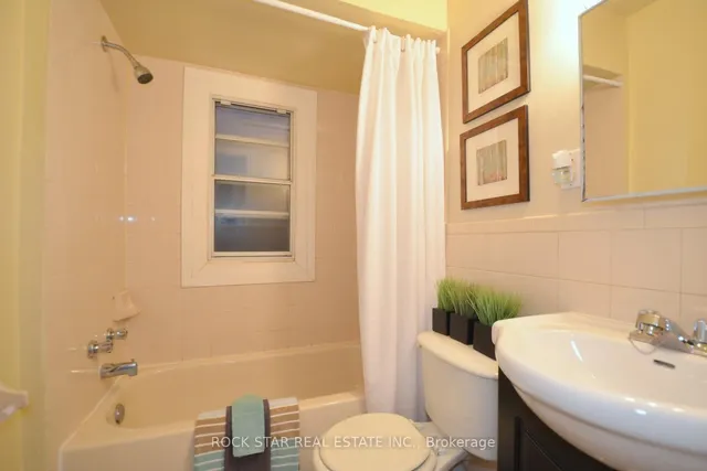 Additional image 35 of 58 Erie Ave