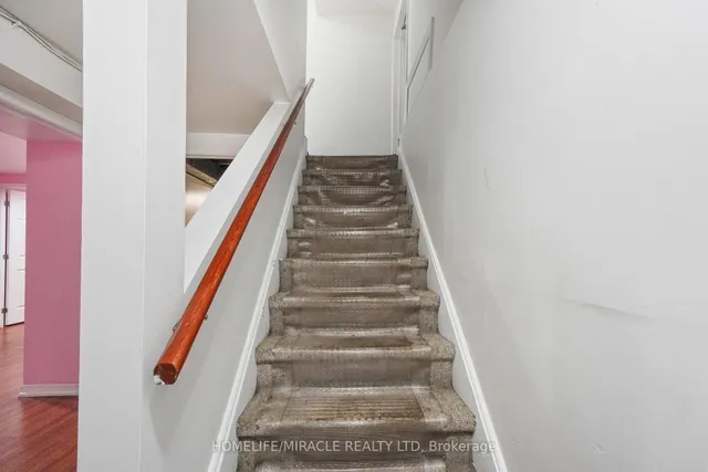 Additional image 28 of 27 Deerpark Cres