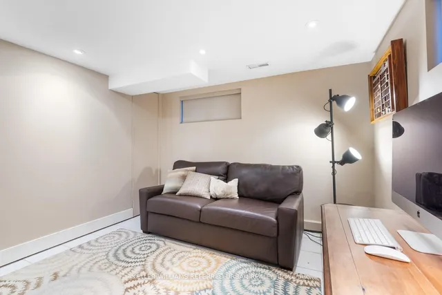 Additional image 30 of 1370 Davenport Rd