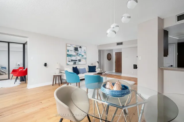 Additional image 11 of 4235 Sherwoodtowne Blvd Unit 406