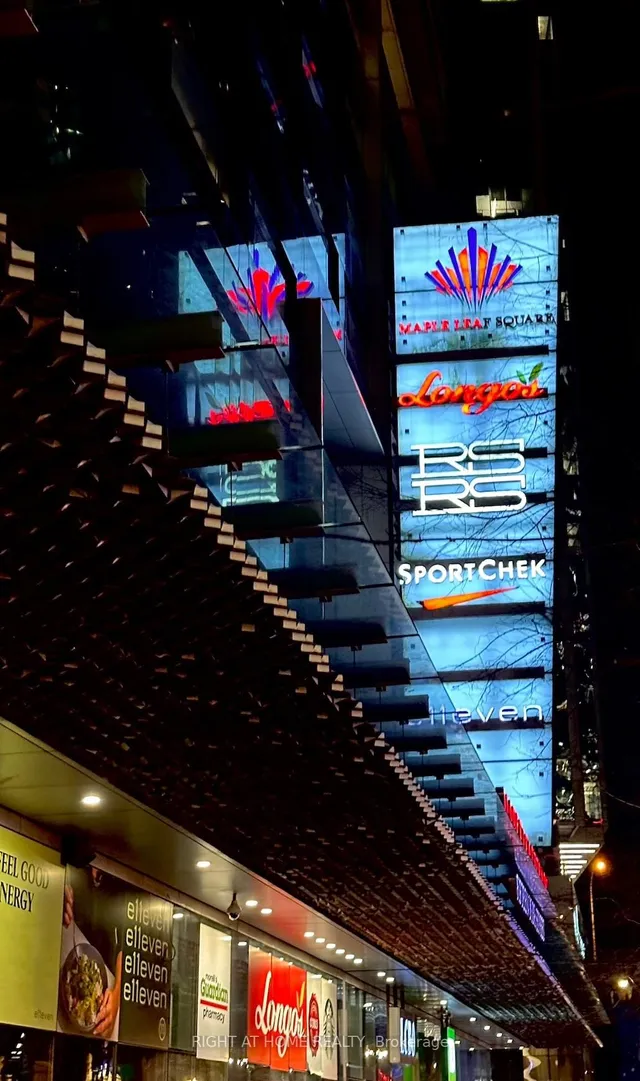 Additional image 48 of 65 Bremner Blvd Unit 5104