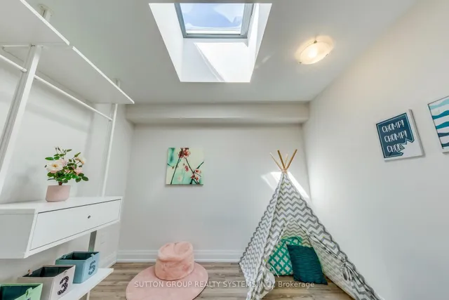 Additional image 31 of 1774A Lawrence Ave